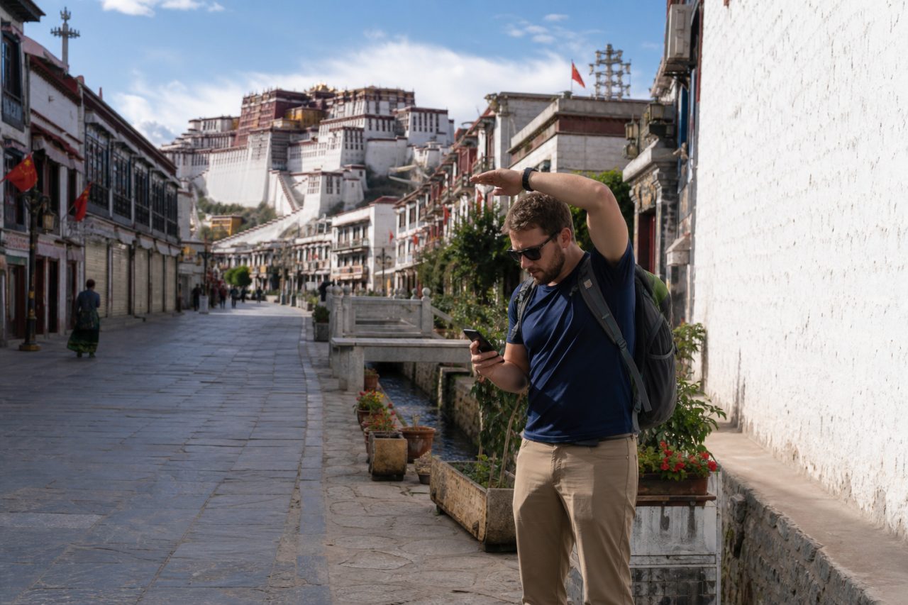 Internet in Tibet for Tourists: SIM Cards, eSIM Options, Wi-Fi, and App Access