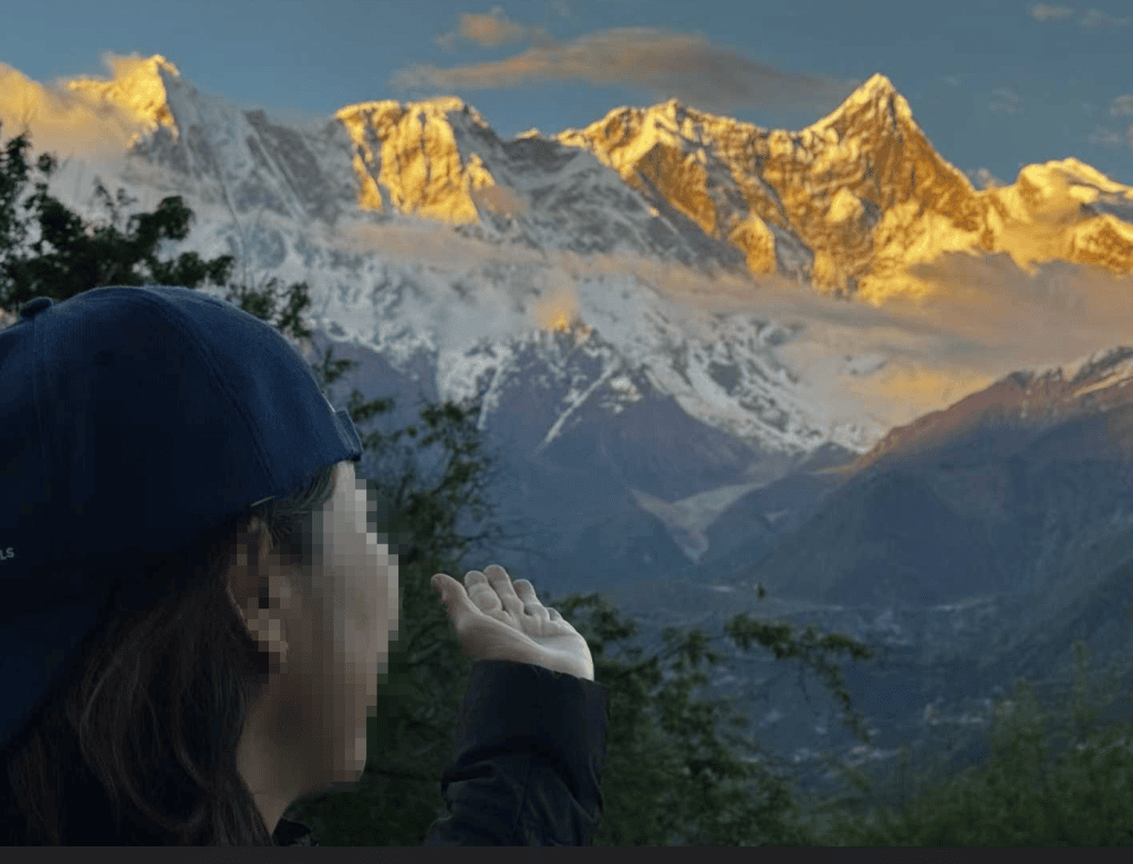 Couple Traveler from Malaysia on a private Tibet journey with Starbright Tibet Journeys