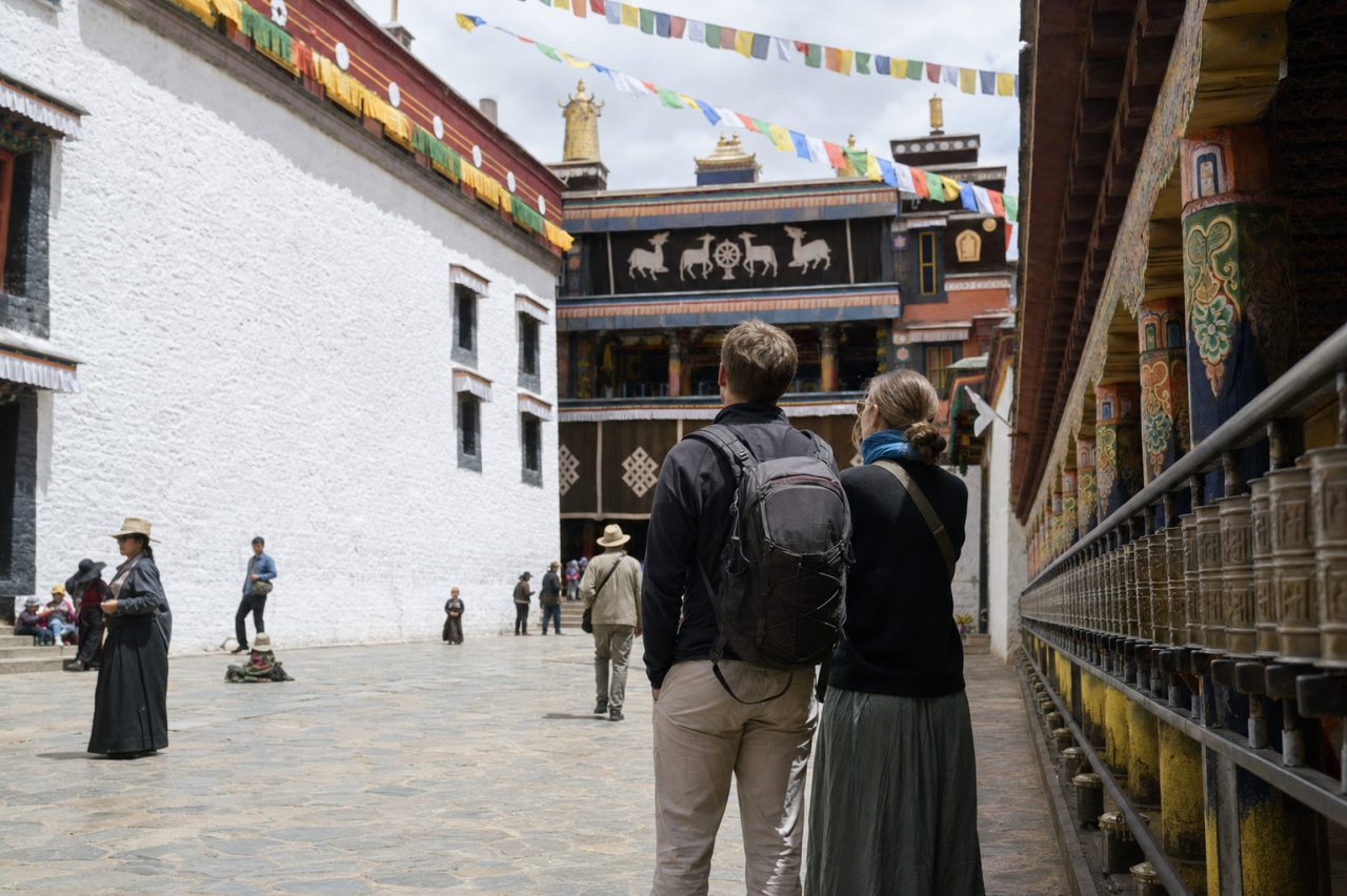 Tibet Monastery Etiquette: What Travelers Should Wear, Say, and Never Do