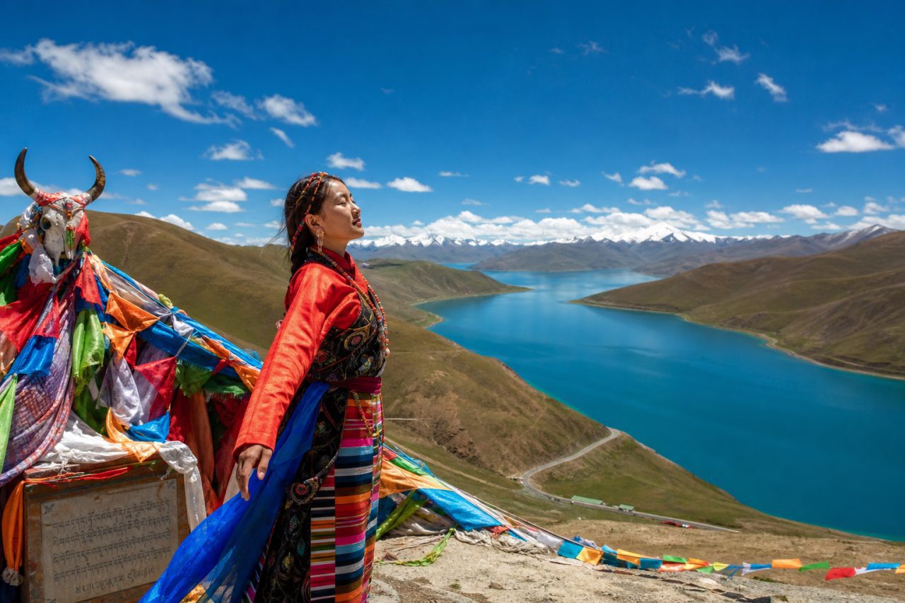 Yamdrok Lake viewpoint on a Tibet route